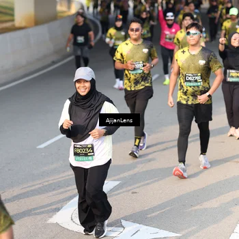 Runner Photo 6349199