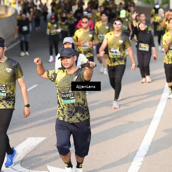 Runner Photo 6349250