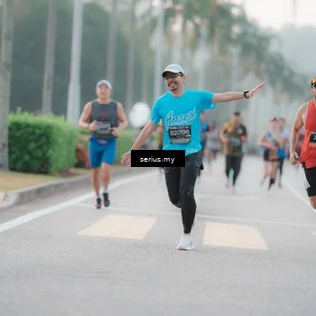 Runner Photo 6349292