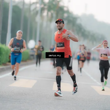 Runner Photo 6349300
