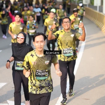 Runner Photo 6349390