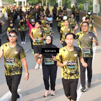 Runner Photo 6349400