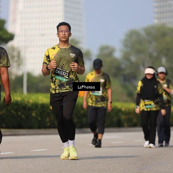 Runner Photo 6349402