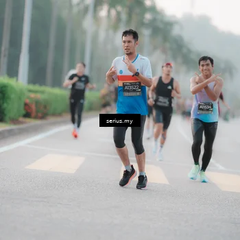 Runner Photo 6349424