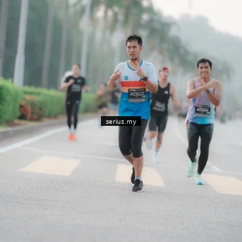 Runner Photo 6349436