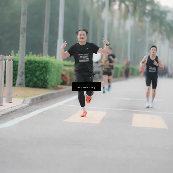 Runner Photo 6349489