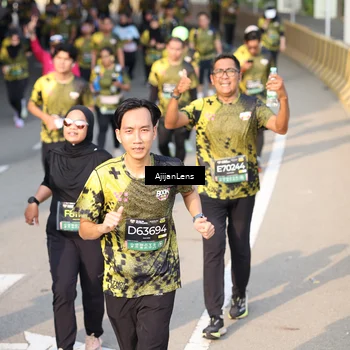 Runner Photo 6349505