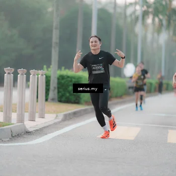 Runner Photo 6349511