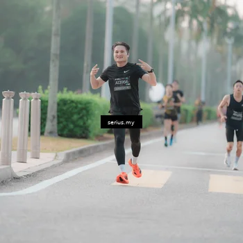 Runner Photo 6349518