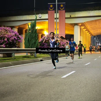 Runner Photo 6349524