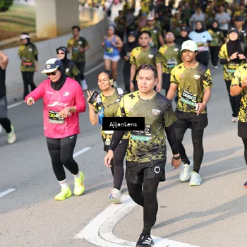 Runner Photo 6349545