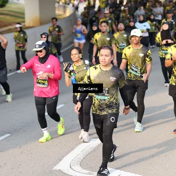 Runner Photo 6349550