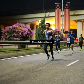 Runner Photo 6349595