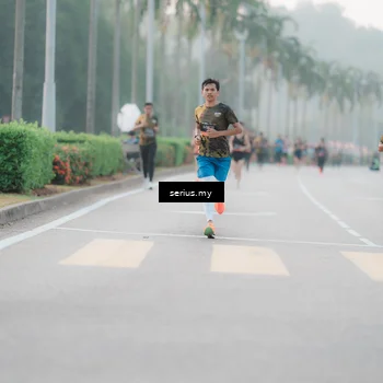 Runner Photo 6349611