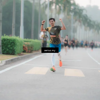 Runner Photo 6349635