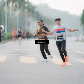 Runner Photo 6349638