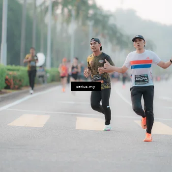Runner Photo 6349649