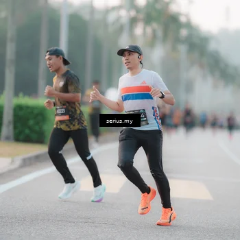 Runner Photo 6349660