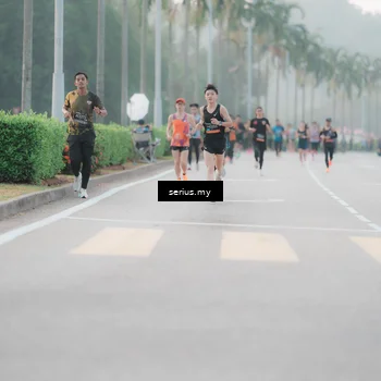 Runner Photo 6349669