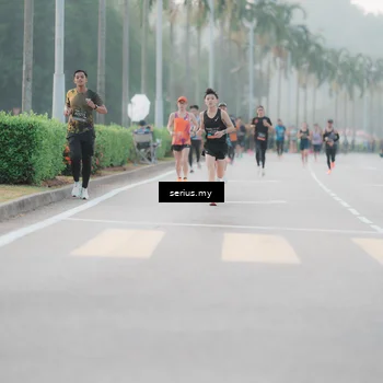 Runner Photo 6349672