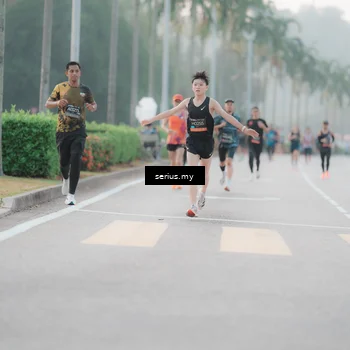 Runner Photo 6349679