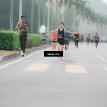 Runner Photo 6349682