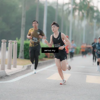 Runner Photo 6349700