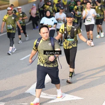Runner Photo 6349829
