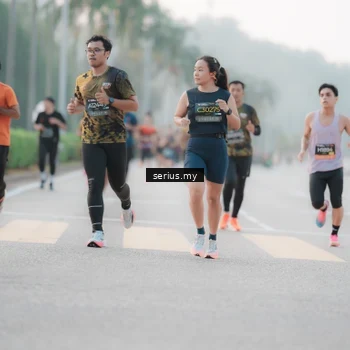 Runner Photo 6349835