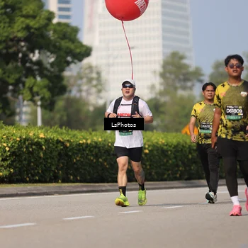 Runner Photo 6349842