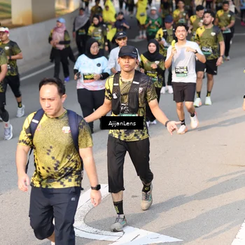 Runner Photo 6349845