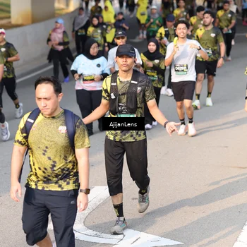 Runner Photo 6349851