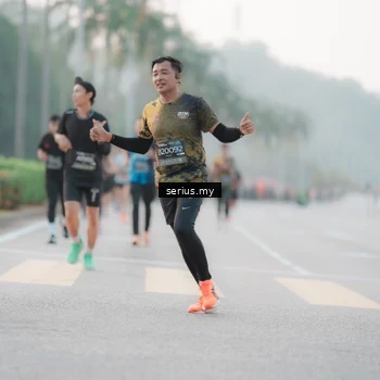 Runner Photo 6349879