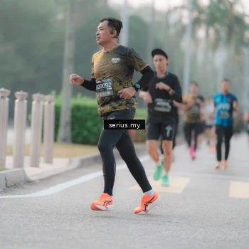 Runner Photo 6349882