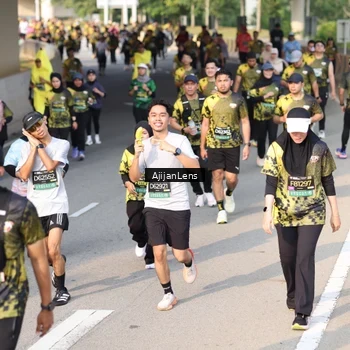 Runner Photo 6349895