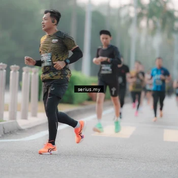 Runner Photo 6349898