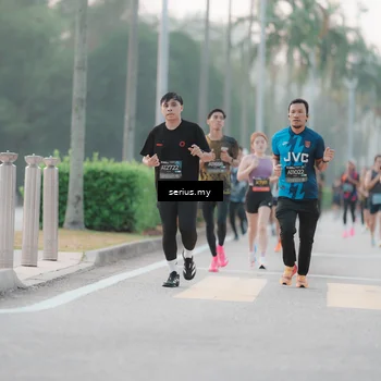 Runner Photo 6349916