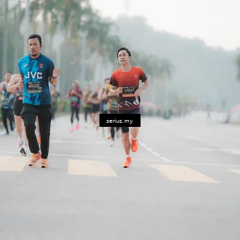 Runner Photo 6349918