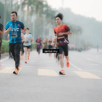 Runner Photo 6349941