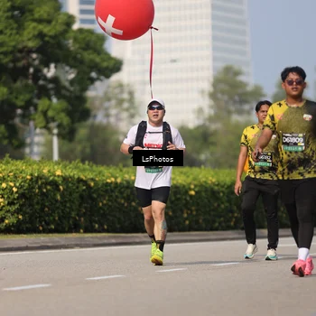 Runner Photo 6349945
