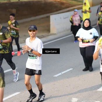Runner Photo 6349972