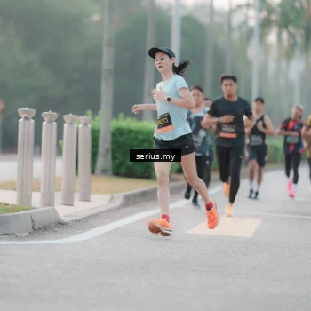 Runner Photo 6349990