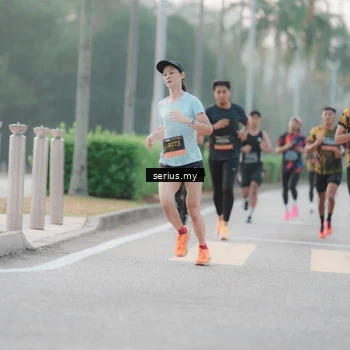 Runner Photo 6349993