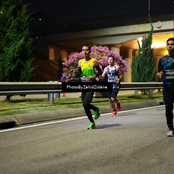 Runner Photo 6350001