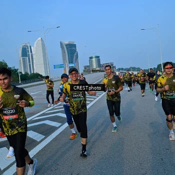 Runner Photo 6350017