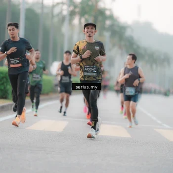Runner Photo 6350021