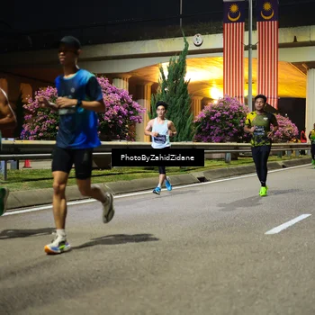 Runner Photo 6350026