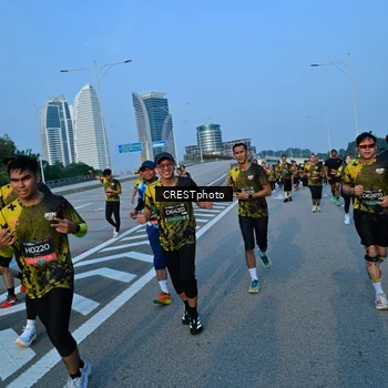 Runner Photo 6350037