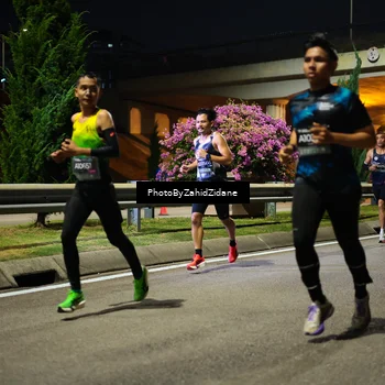 Runner Photo 6350042