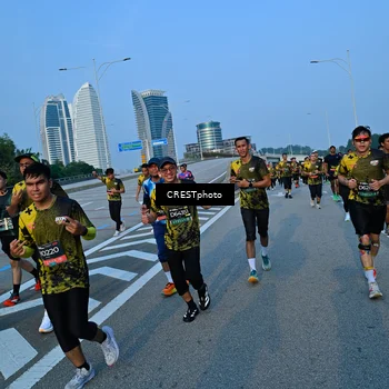 Runner Photo 6350043
